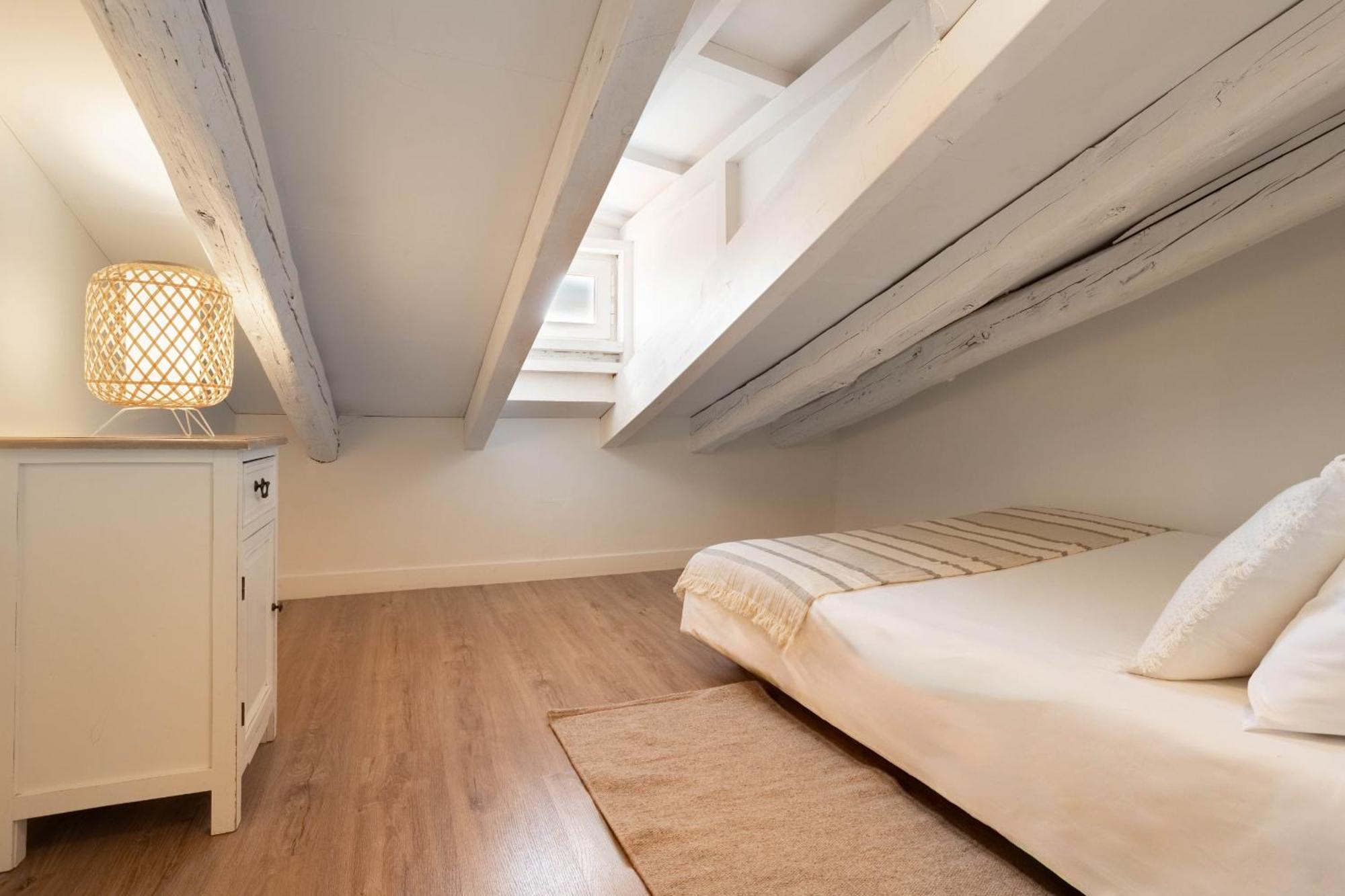 MIT House Plaza Mayor Attic en Madrid Exterior foto